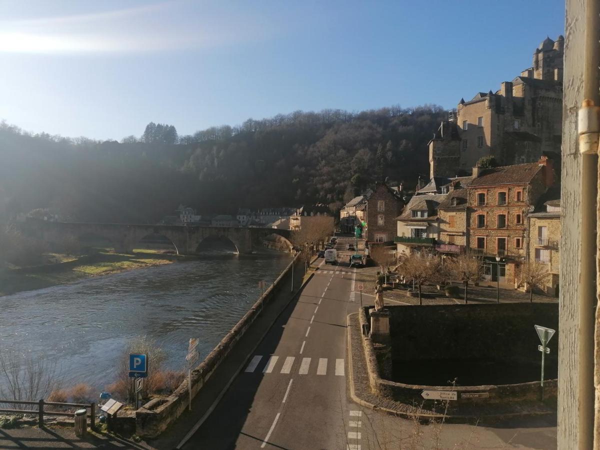 Gite Les Pieds Dans L'Olt - Ultreia Estaing  Exteriér fotografie